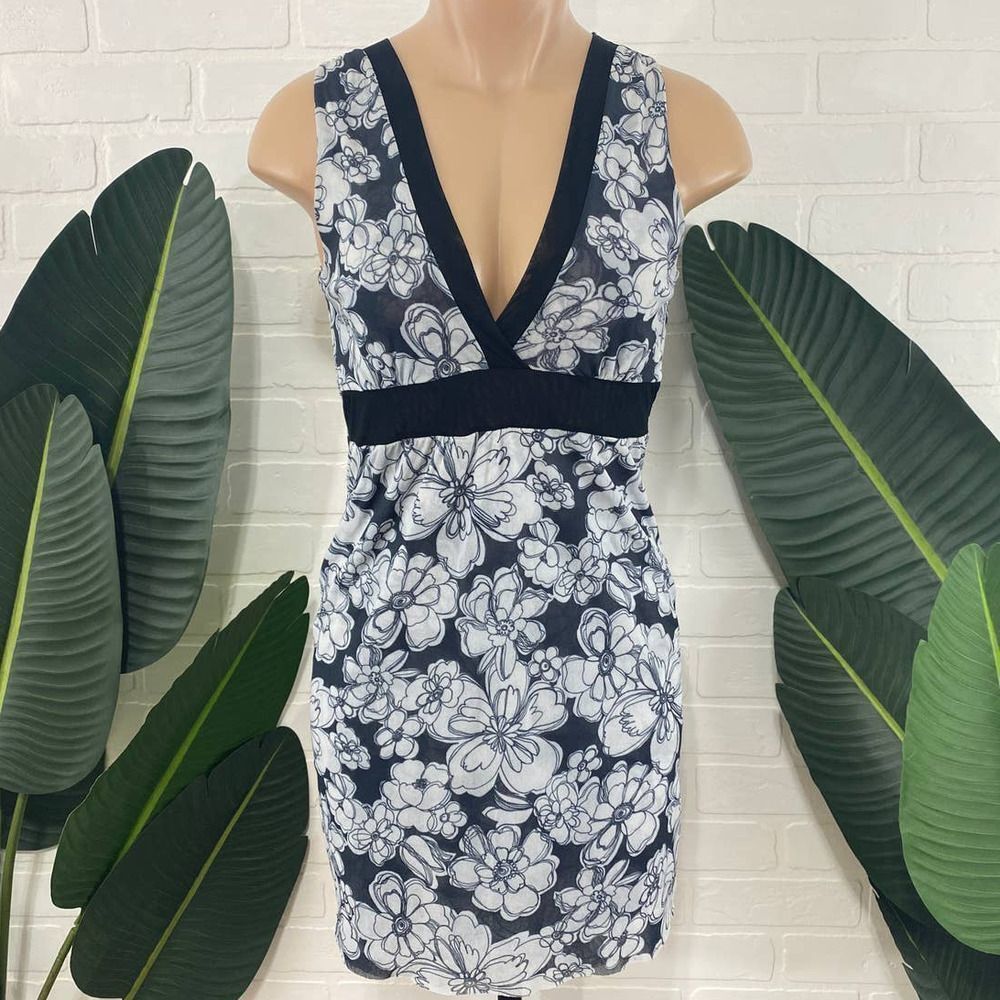 Floral stretchy mesh dress